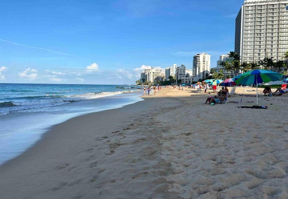 Appartamento Condado Lux Oceanfront Tantra Ap San Juan Esterno foto