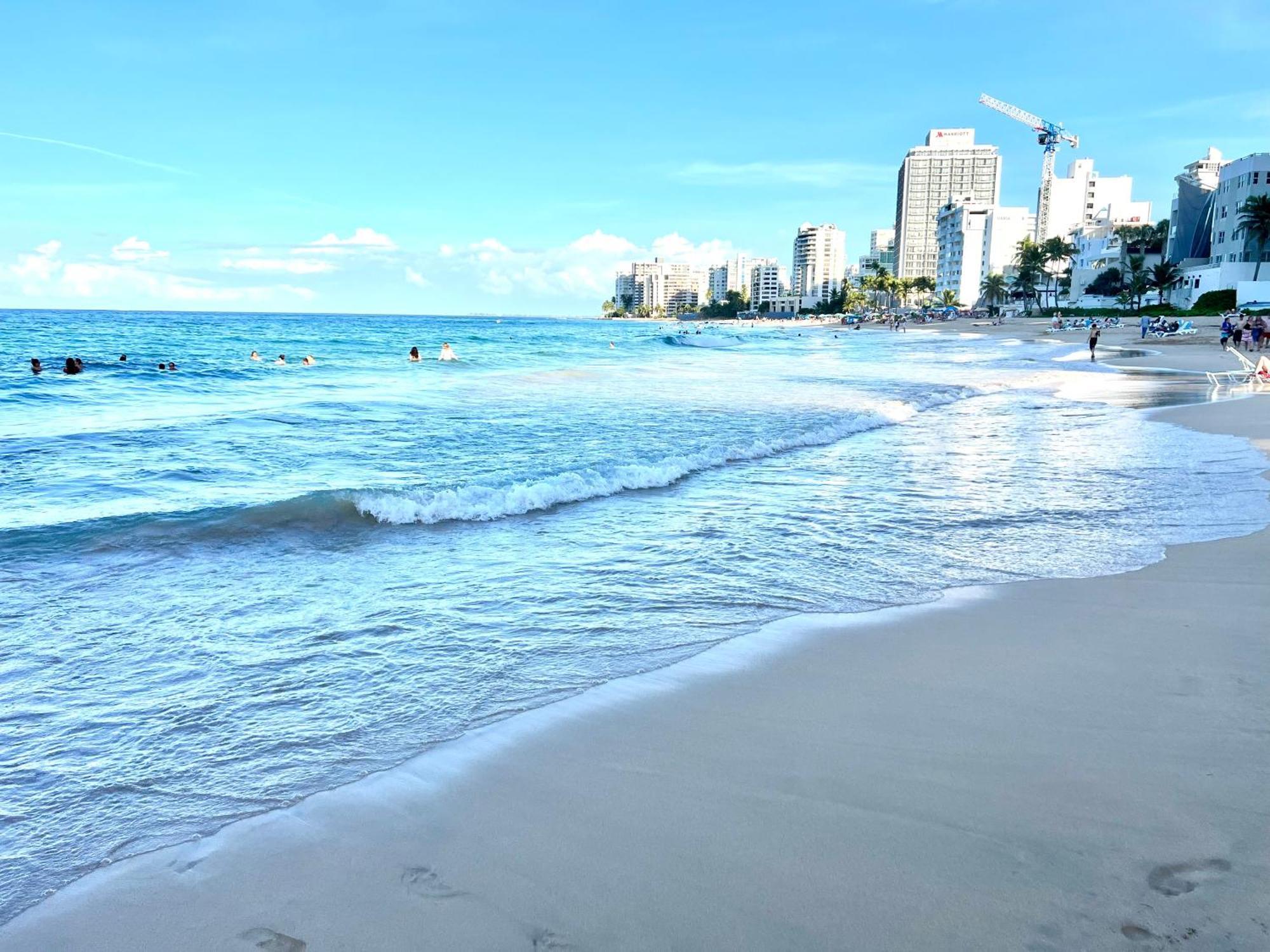 Appartamento Condado Lux Oceanfront Tantra Ap San Juan Esterno foto