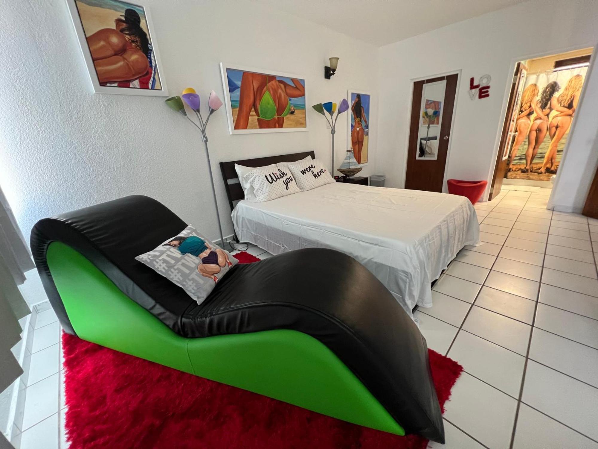 Appartamento Condado Lux Oceanfront Tantra Ap San Juan Esterno foto