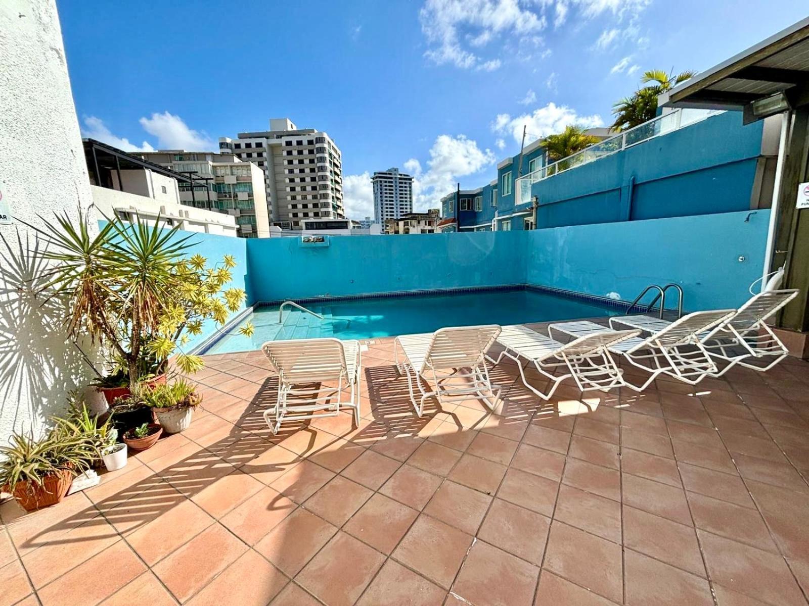 Appartamento Condado Lux Oceanfront Tantra Ap San Juan Esterno foto